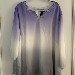 Very cute Purple ombré top